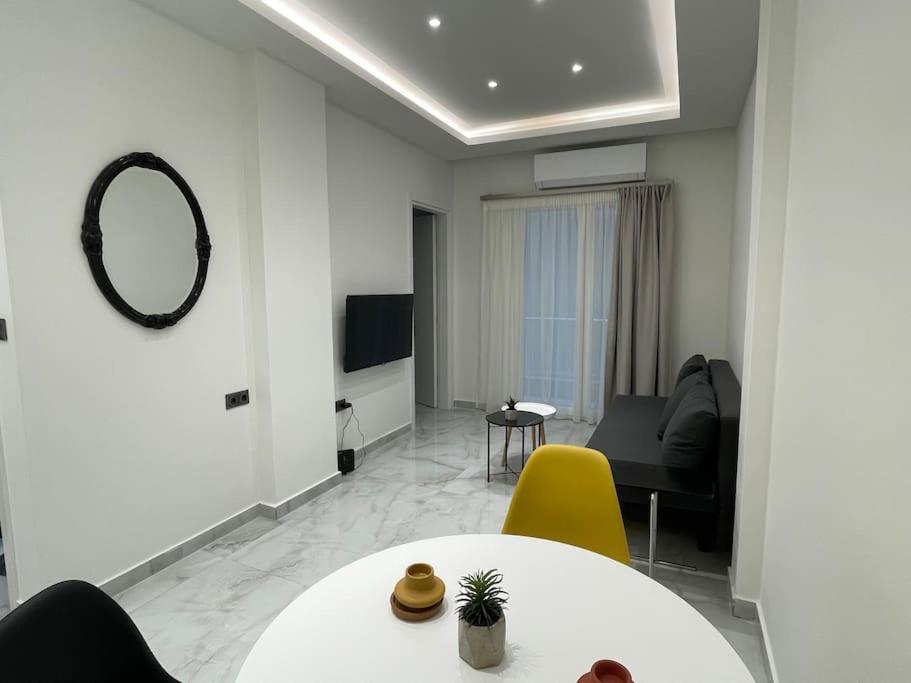 Luxury Apartment Next To Agias Sofias Tessalónica Exterior foto